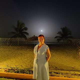 Heli Konttinen photo