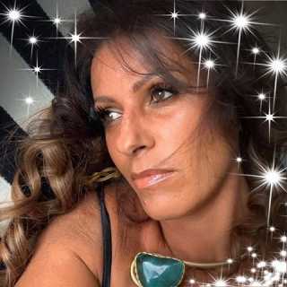 PaulaMoore avatar