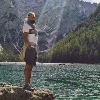 Simone-Maria De-Rossi photo