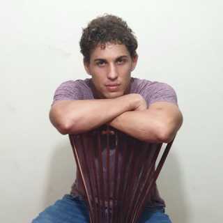 Christian Zea-G photo