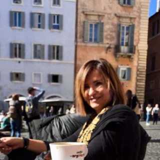 Elena Zomeni photo
