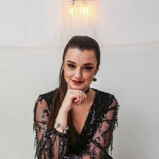 Giulia Chieffo photo