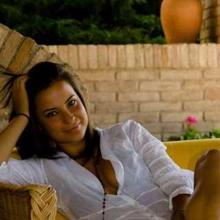 Monica Pierini photo