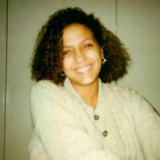 Tanya Elliott photo