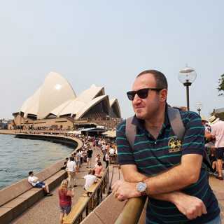 Suren Mkrtumyan photo