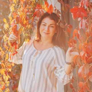 Диана Закон