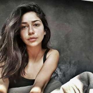 Valeria Valeria photo