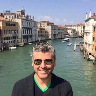 Andres Llorente photo