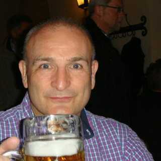 Billy Newbigging photo