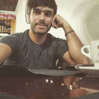 Bruno Santana-Pitcho photo