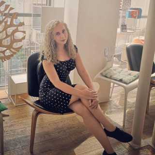 Madalina Cristina photo