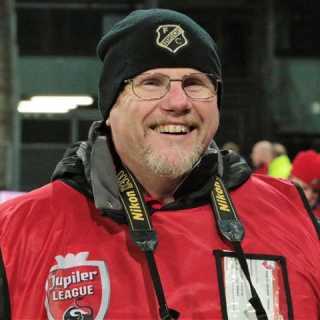 Ron Van-Dongen photo