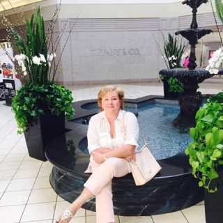 Marina Levchenko photo