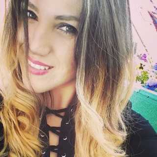 BiancaMoldovan_3a6dc avatar