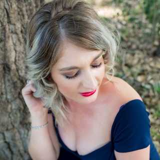 Angelique Daniell photo
