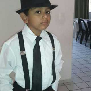 Alberto Salinas photo