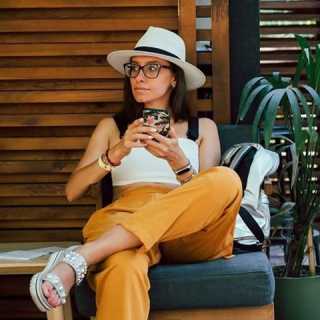 Yuliia Razinkova photo