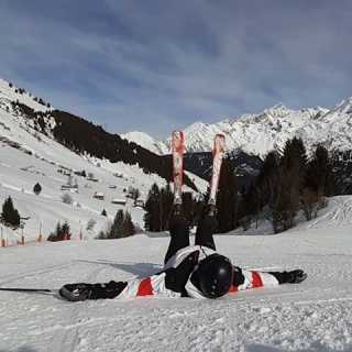 Emmanuel Chevron photo